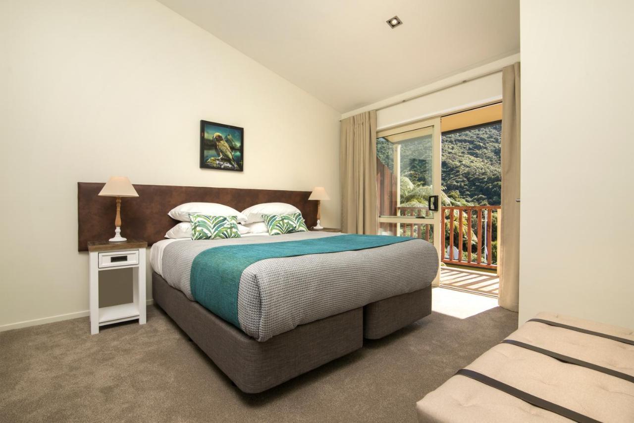 Punga Cove Resort Endeavour Inlet Екстер'єр фото